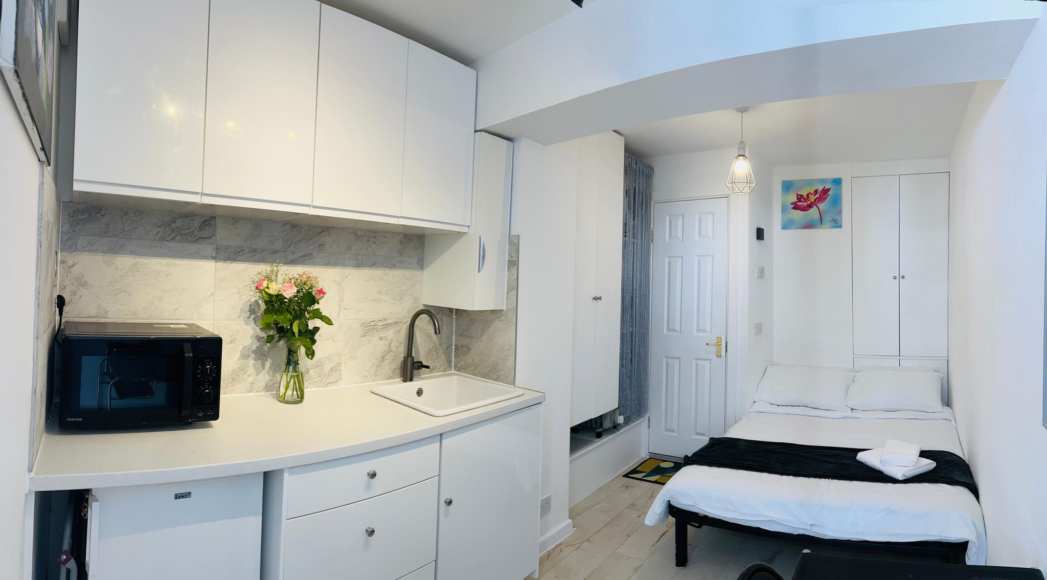 CENTRAL HAVEN - Minutes to Beach, City Centre & Station3